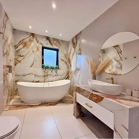 ヴィラ Palma - Luxury Pool With Sauna And Gym *