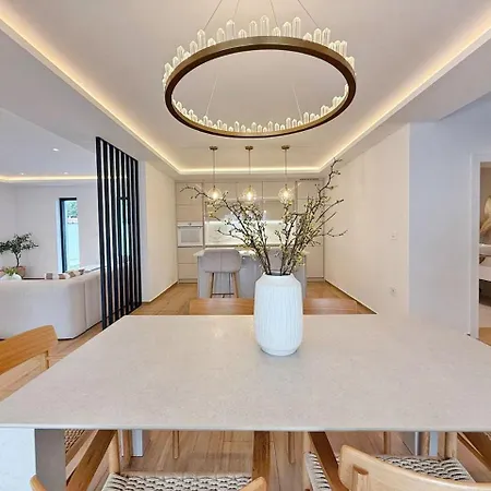 Palma - Luxury Pool With Sauna And Gym * プーラ